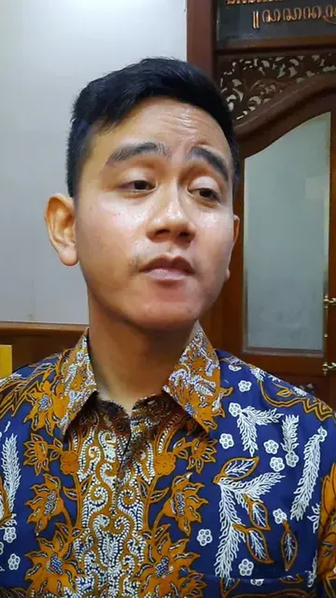 Respons Gercep Gibran Diminta Warga Kirim Jersey Persis Solo: Saya Gosend Sekarang