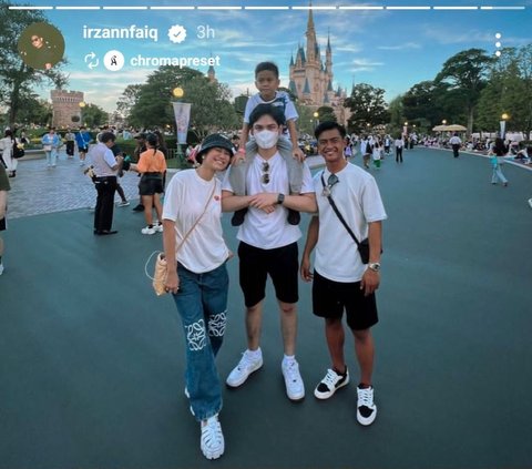 Resmi Jadi Pasangan Suami Istri, Berikut Beberapa Potret Keseruan Azizah Salsha dan Pratama Arhan di Disneyland