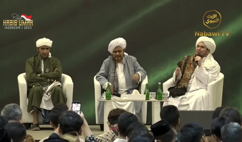 Habib Jindan yang bertindak sebagai penerjemah kemudian memberi tahu Irfan Hakim soal apa yang disampaikan Faank kepada Habib Umar bin Hafidz.