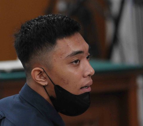 Terdakwa Mario Dandy Satriyo mengaku menyesal telah menganiaya Crystalino David Ozora pada Februari 2023 lalu. <br /><br />Penyesalannya diungkapkan dalam Sidang Pleidoi yang digelar di Pengadilan Negeri Jakarta Selatan.