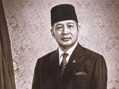 Sederet Dosa Soeharto kepada Soekarno