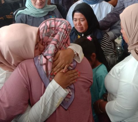 Lusi (24) kini bisa bernapas lega. Warga Cikatomas, Kabupaten Tasikmalaya, Jawa Barat itu akhirnya berkumpul dengan keluarga di kampung halamannya.