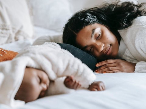4 Cara Sleep Training untuk Bayi dan Anak, Ketahui Juga Manfaatnya untuk Si Kecil