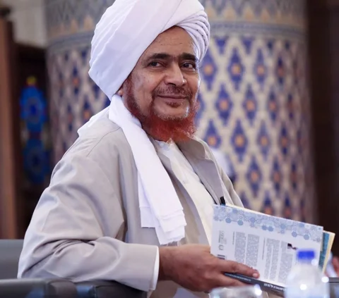 Fakta Habib Umar bin Hafidz, Ulama Bijaksana Keturunan Rasulullah yang Jadi Sorotan