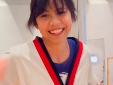 Bikin Bangga, Ini Momen Zivara Anak Nirina Zubir Raih Juara di Turnamen Taekwondo