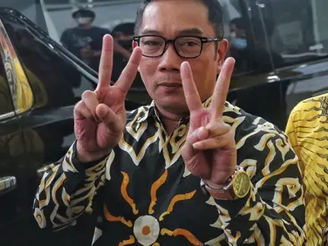 Viral Momen Menteri Basuki Peluk Gubernur Ridwan Kamil saat Blusukan di Pasar Tanjungsari Sumedang