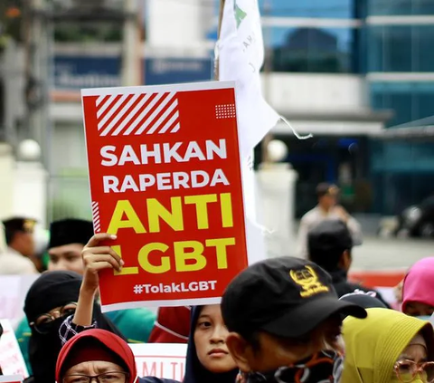 Terbongkar! Grup LGBT di Klaten, Anggotanya Ribuan Orang