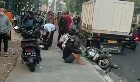 Kasat Lantas Polres Jakarta Selatan, Kompol Bayu Marfindo membeberkan selain di kawasan Lenteng Agung mengarah Depok masih banyak titik rawan lawan arus yang tersebar di kawasan Jakarta Selatan.