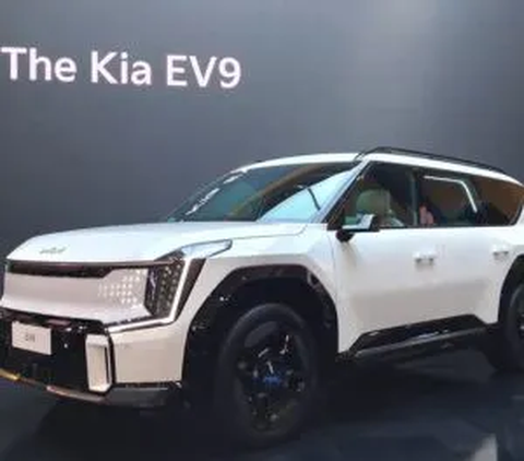 Harganya Nyaris Rp 2 Miliar, Mobil Listrik Kia EV9 GT-Line Laris di GIIAS 2023