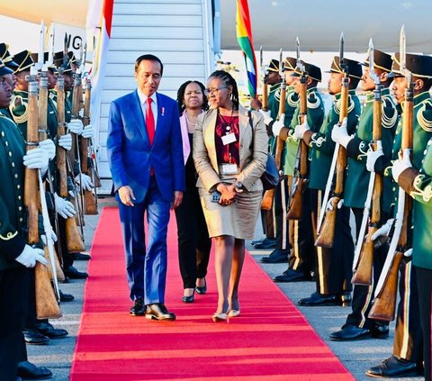 Jokowi Tiba di Johannesburg Afrika Selatan Hadiri KTT BRICS