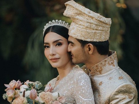 Deretan Potret Mesra Tyas Mirasih dan Tengku Tezi Usai Menikah, Ending-nya Peluk dan Cium Kening