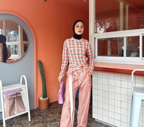 Peek into Tantri Namirah's Adorable Soft Pink Outfit