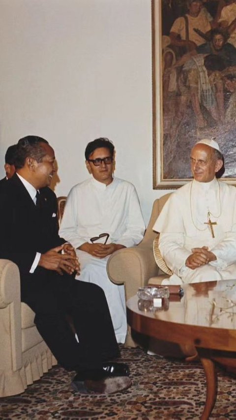 Potret Lawas Presiden Soeharto Bersua Paus Paulus VI Tahun 1970, Bahas Pesan Penting Indonesia-Vatikan