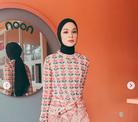 Peek into Tantri Namirah's Adorable Soft Pink Outfit