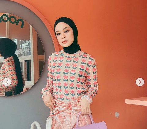 Peek into Tantri Namirah's Adorable Soft Pink Outfit