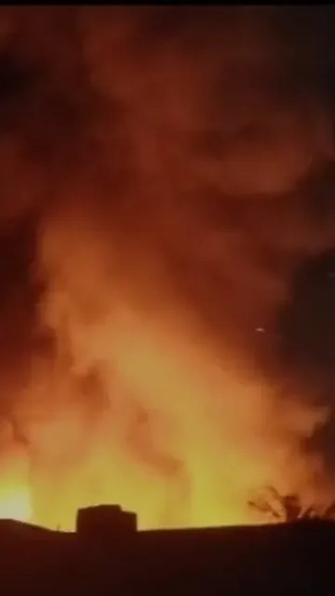 Begini Kronologi Kebakaran di Kebon Jahe Jakpus, Api Diduga Karena Kompor Meledak 