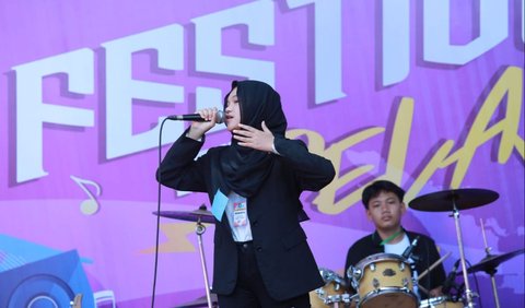 Ditambahkan Kepala Dinas Pendidikan Banyuwangi, Suratno, Festival Band Pelajar melombakan tiga kategori yakni, tingkat SD/MI, SMP/MTs, dan SMA/SMK/MA.