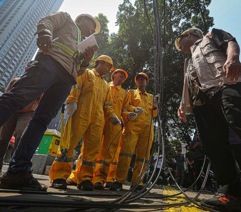 Seperti diketahui akibat kesemrawutan kabel di DKI Jakarta telah menyebabkan korban luka parah bahkan sampai menelan korban jiwa.