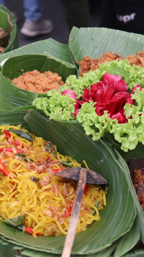 Resep Pecel Aneka Bahan Lezat dan Praktis, dari Tempe hingga Mie