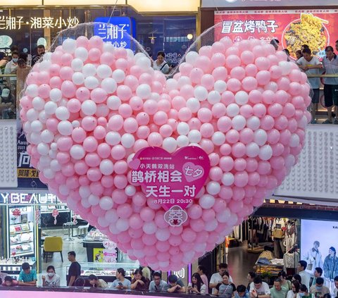 FOTO: Mencari Jodoh Lewat Kencan Buta Massal di Festival Hari Valentine China