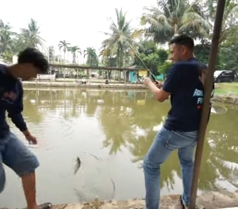 Ditantang Adul Mancing Ikan, Raffi Ahmad Menang - Tiba-tiba Mau Buat Pemancingan Sendiri