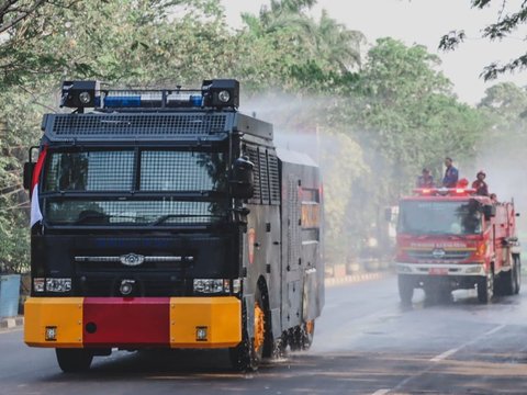 Jalan di Tangerang Disemprot Air untuk Kurangi Polusi, Ini Tanggapan Menkes Budi Gunadi