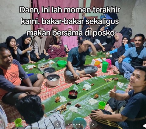 Kelompok KKN ini akhirnya berkumpul kembali. Tampak Asnawi ikut acara makan bersama di Posko KKN. Ternyata kebersamaan ini menjadi momen terakhir Asnawi berkumpul bersama teman-temannya.