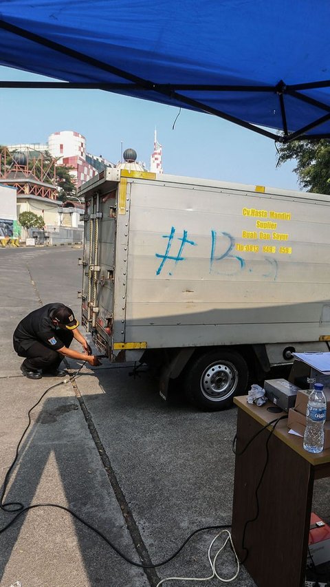 FOTO: Razia Uji Emisi Diuji Coba di Jakarta Mulai Hari Ini, Segini Dendanya Jika Tak Lolos