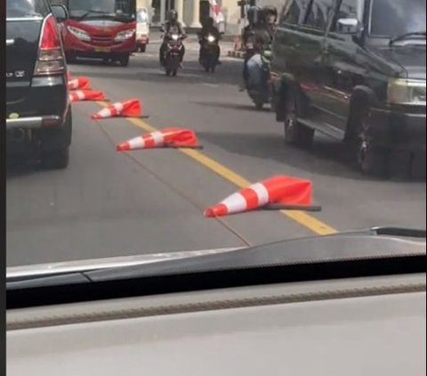 Viral Video Pembatas Jalan Melelah Diduga karena Cuaca Panas Semarang, Begini Fakta Sebenarnya