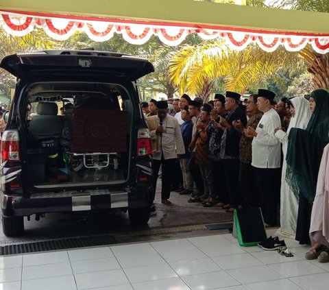 Jenazah Dosen UIN Surakarta Dimakamkan di Mataram, Polisi Diminta Usut Tuntas Sebab Kematian