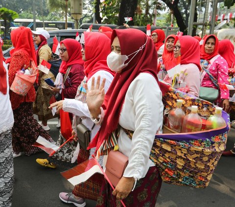 FOTO: Dorong Jadi Warisan Budaya Tak Benda UNESCO, Pawai Budaya Reog Ponorogo Tampil Meriah di Jakarta