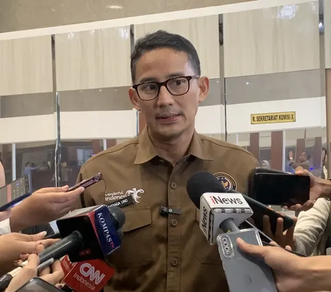 Sandiaga Buka Peluang Lansia di Pancoran jadi Juragan Lele