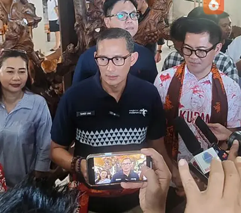 Sandiaga Buka Peluang Lansia di Pancoran jadi Juragan Lele