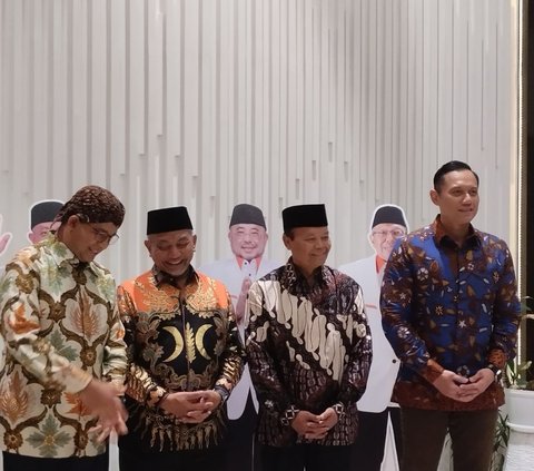 Seperti Jokowi, Anies Lempar Kuis Berhadiah Sepeda saat Pergelaran Wayang PKS