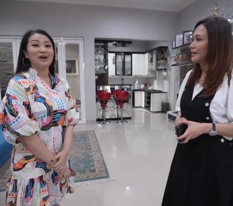 Berurai Air Mata Karena Belum Punya Momongan, Begini Cerita Pedangdut Fitri Carlina Pasrah Hingga Suruh Suami Nikah Lagi