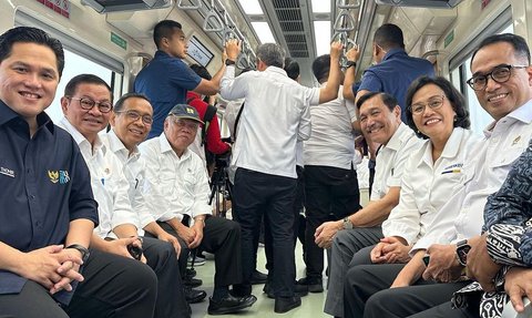 Cerita Sri Mulyani Naik LRT Jabodebek: Nyaman dan Aman, Depok ke Cawang Cuma 50 Menit