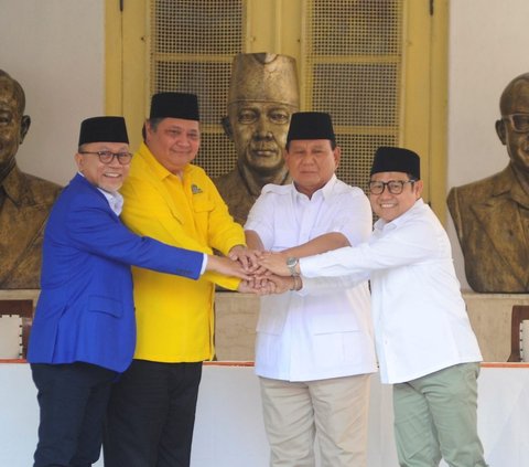 Muzani pun mengungkap tiga nama yang menguat menjadi calon wakil presiden untuk mendampingi Prabowo Subianto. Pertama adalah Ketua Umum PKB Muhaimin Iskandar alias Cak Imin. Ia adalah nama yang populer untuk saat ini.