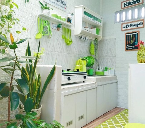 Kitchen Decorated All Green, Feels Like in a Garden