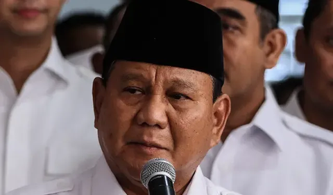 Sebelumnya, nama Koalisi Indonesia Maju muncul saat acara Bimtek perayaan ulang tahun ke-25 PAN . Nama itu diumumkan Prabowo . 