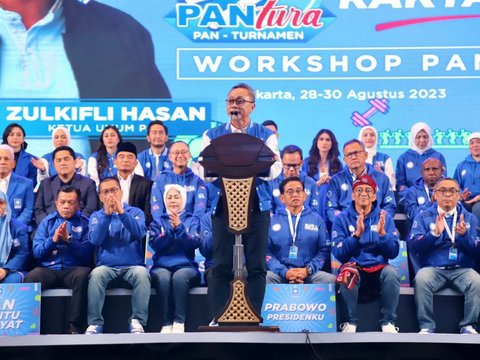 Contohkan Sukses Pimpin Kemendag, Zulhas Minta Kader PAN Kerja Ikhlas untuk Rakyat