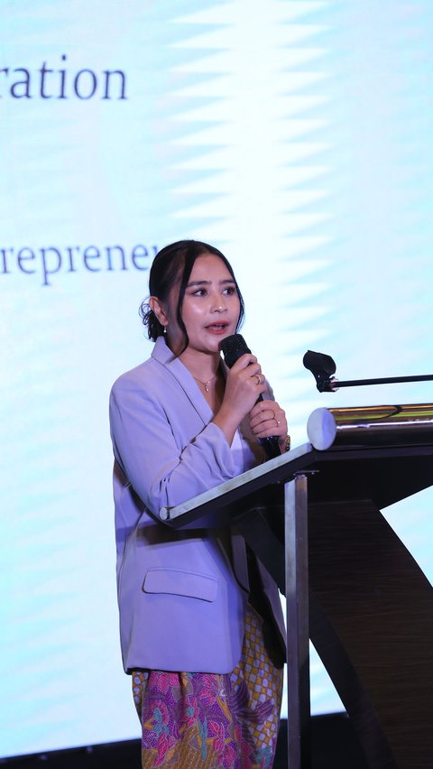 Prilly at the Influential Women Appreciation Event (APB) organized by Dream.co.id and Diadona.id.