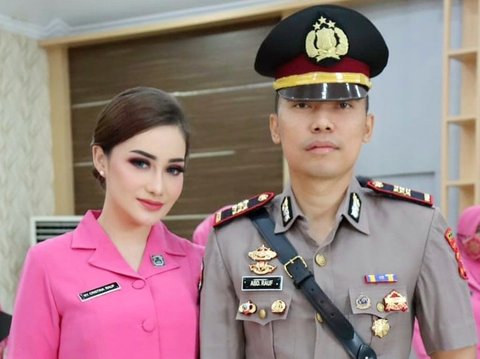 'Bidadari Menjelma Manusia', Potret Christina Laws Istri Perwira Polisi Pose di Madinah Cantiknya Kebangetan