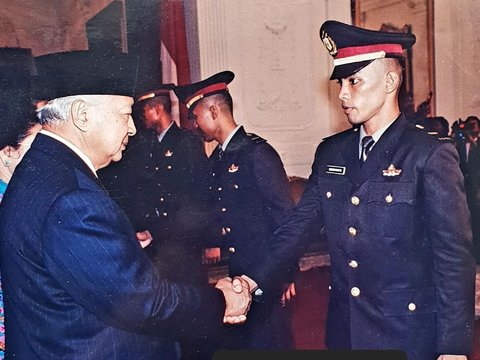 Praja Akpol Tahun 1995