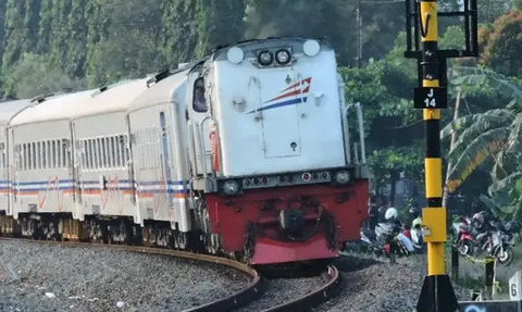 Mulai Hari Ini, Penumpang Kereta Sengaja Turun Melebihi Stasiun Tujuan Bisa Kenda Denda