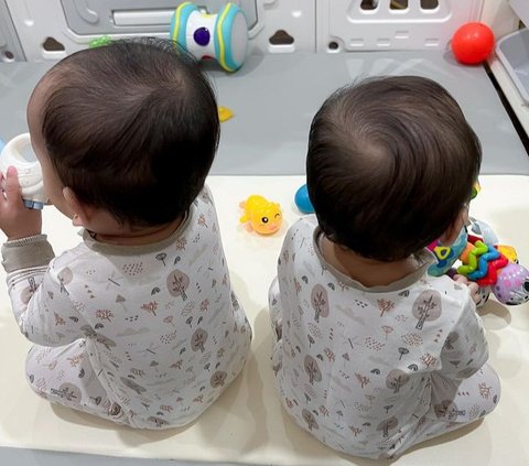 10 Potret Terbaru Baby Twins Alma dan Alsha Anak Kembar Annisa Rahma Eks Cherrybelle, Kini Menginjak 9 Bulan