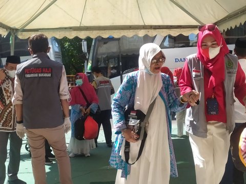 Kloter Terakhir Debarkasi Makassar Tiba, 56 Jemaah Wafat dan 23 Masih Dirawat di Arab Saudi