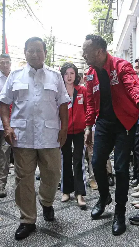 Mengejutkan Ketum PSI Giring Siap Nyanyi Tiga Jam Hibur Prabowo