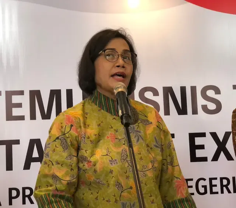 Nadiem Naik Podium Khusus Presiden, Disentil Sri Mulyani dan Mengundang Reaksi Jokowi