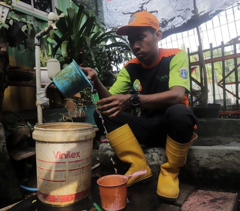 Untuk membuat scooter Bang Timan mengaku membutuhkan waktu paling cepat selama tiga hari.<br /><br />Sementara pembuatan yang lainnya paling lama sekitar satu minggu.