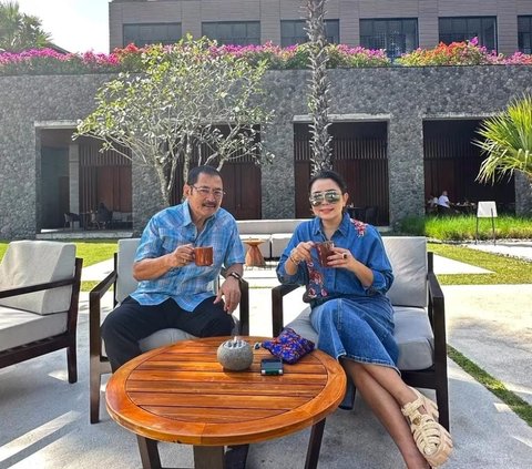 Mesra Abis Kayak Pengantin Baru, Intip Momen 'Pacaran' Mayangsari dan Bambang Trihatmodjo di Bali